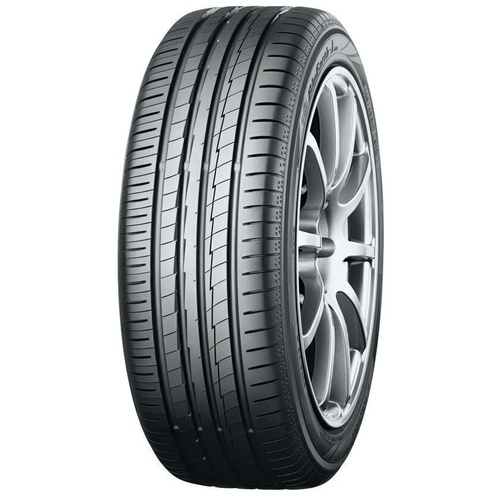 Yokohama AE50 BluEarth 235/45R17 94W tyre